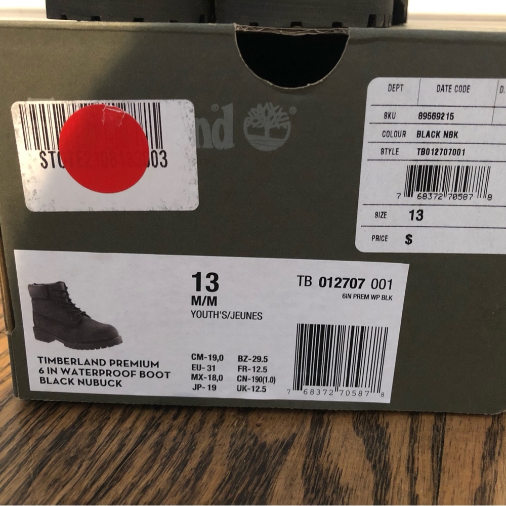Timberland Black boots size 13 youth BNWT
